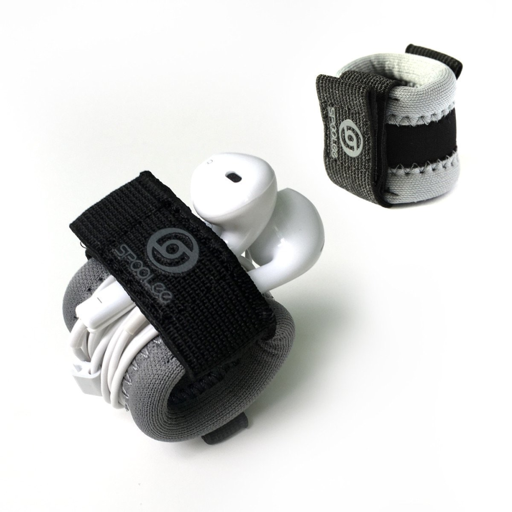 Earbud Roll Up Cable Management